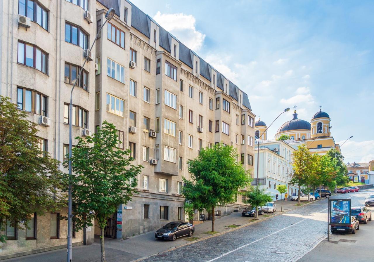 Apartment Triokhsviatytelskaya Street 3 Kyiv Exterior foto