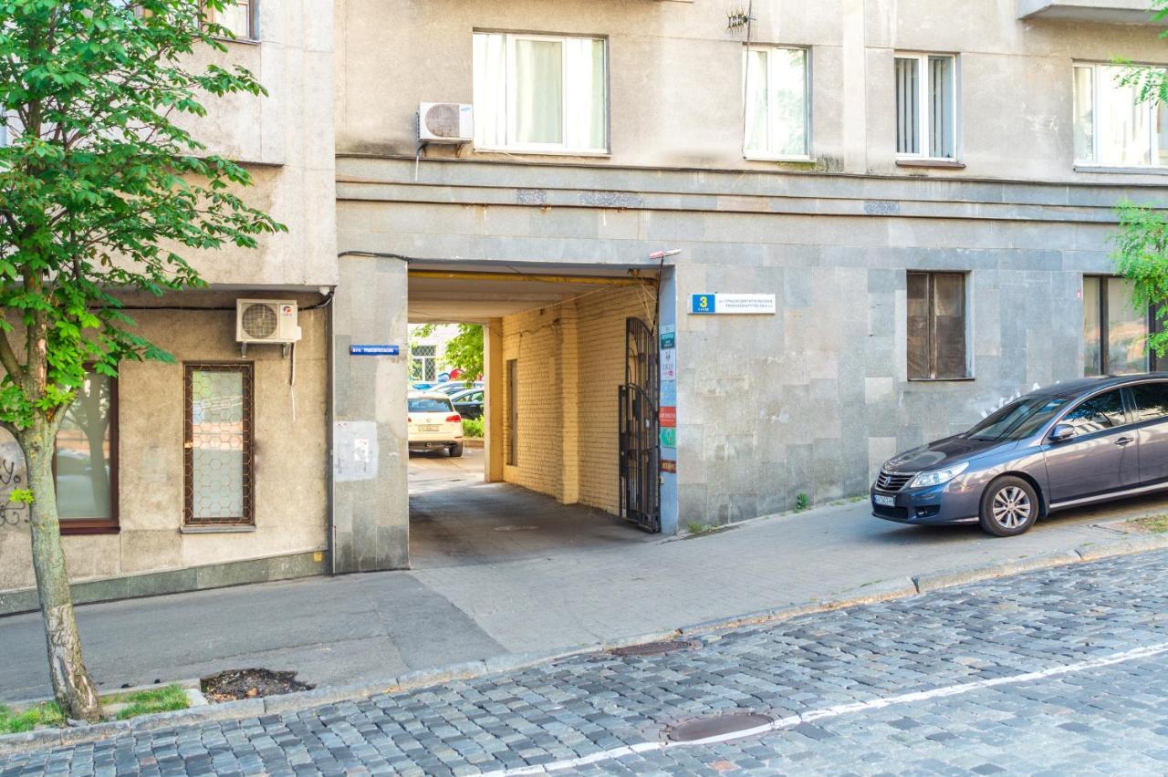 Apartment Triokhsviatytelskaya Street 3 Kyiv Exterior foto