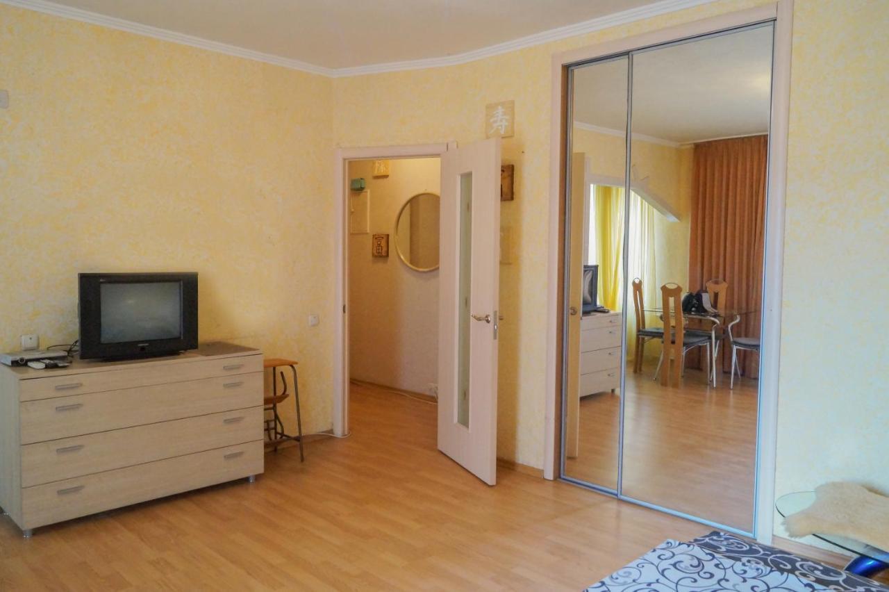 Apartment Triokhsviatytelskaya Street 3 Kyiv Exterior foto